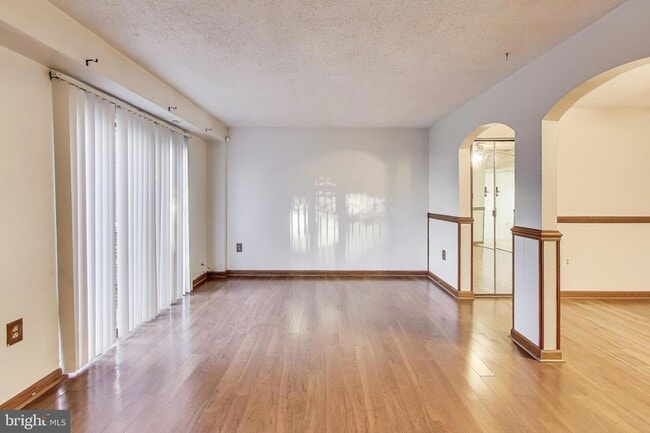 Foto del edificio - 14414 Taos Ct