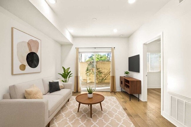 Photo is virtually staged - 2970 Ripple Pl