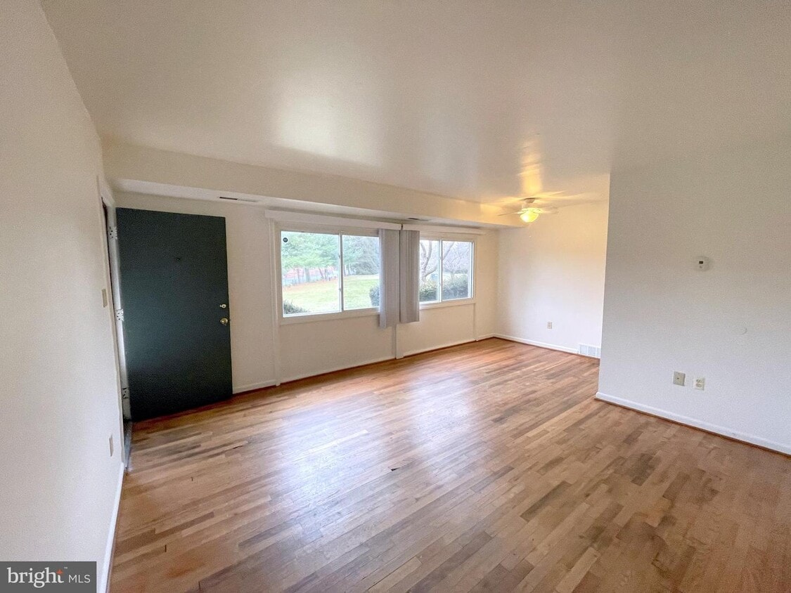 1022 Taney Ave, Frederick, MD 21702 Townhome Rentals in Frederick MD