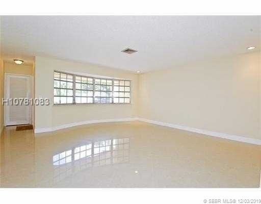 Building Photo - 3731 N 41st Ct