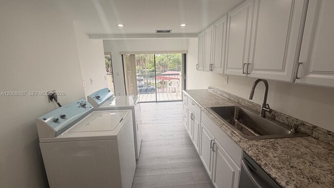 Foto del edificio - 5900 SW 127th Ave