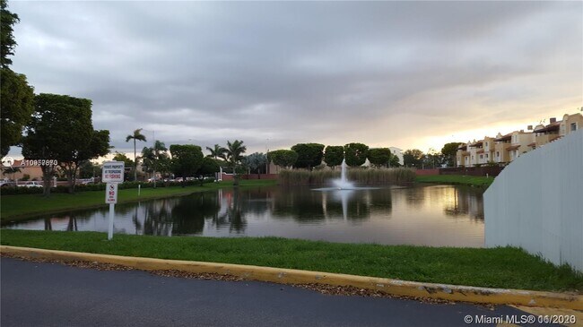 Foto del edificio - 8515 NW 3rd Ln