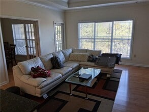 Building Photo - 4333 Dunwoody Park