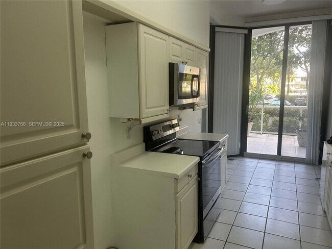 Photo - 3640 Yacht Club Dr Apartment