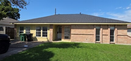 Building Photo - 12623 Chiswick Rd