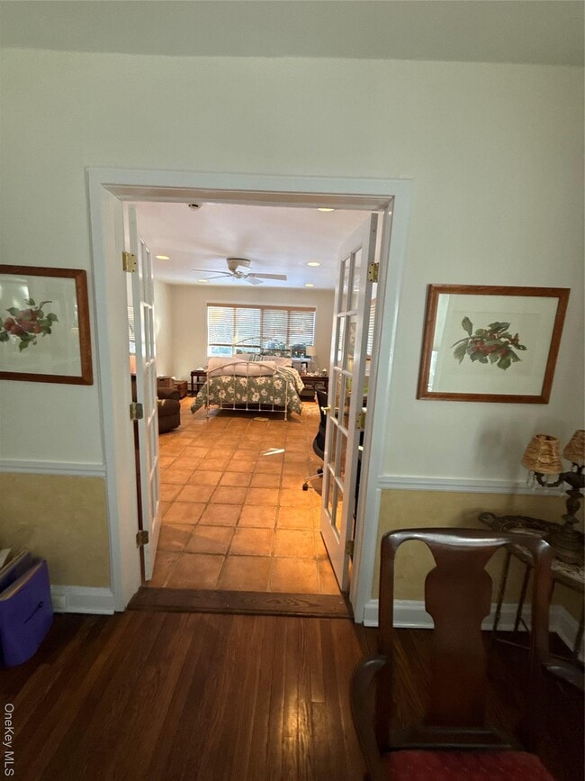 Building Photo - 64 Maple Dr