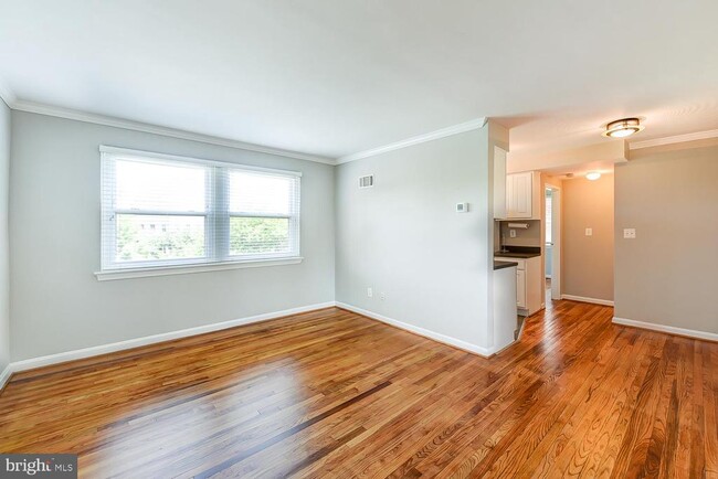 Building Photo - 1627 Massachusetts Ave SE