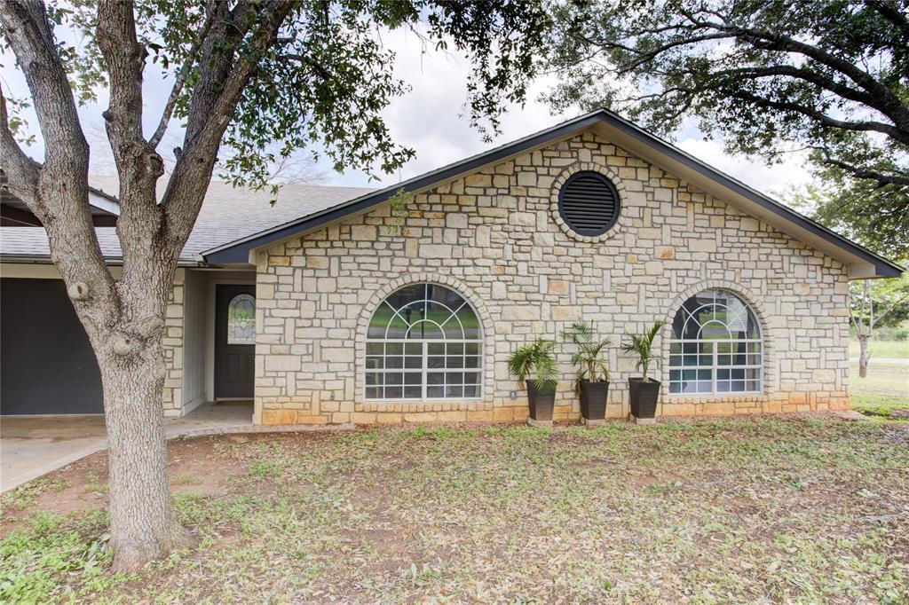 Foto principal - 401 N River Oaks Dr