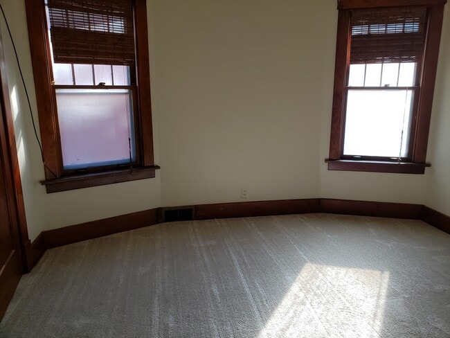 Building Photo - 1428 Arlington Ave