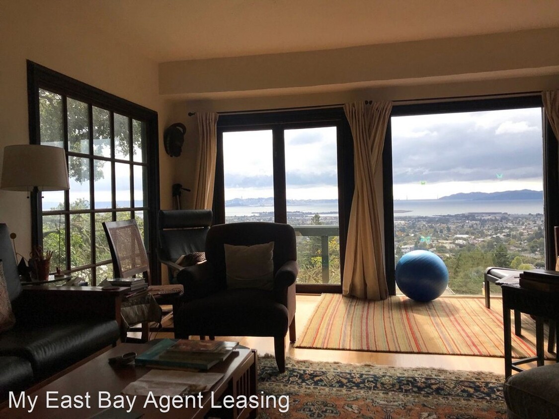 Primary Photo - 5 br, 2.5 bath House - 798 Santa Barbara Road