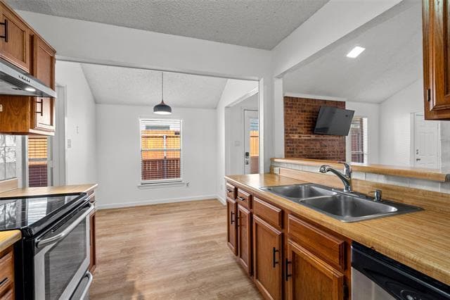 Building Photo - 2302 Carol Good Ln