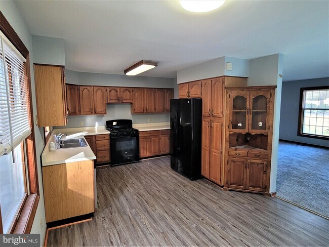 Building Photo - 1200 Caleb's Way