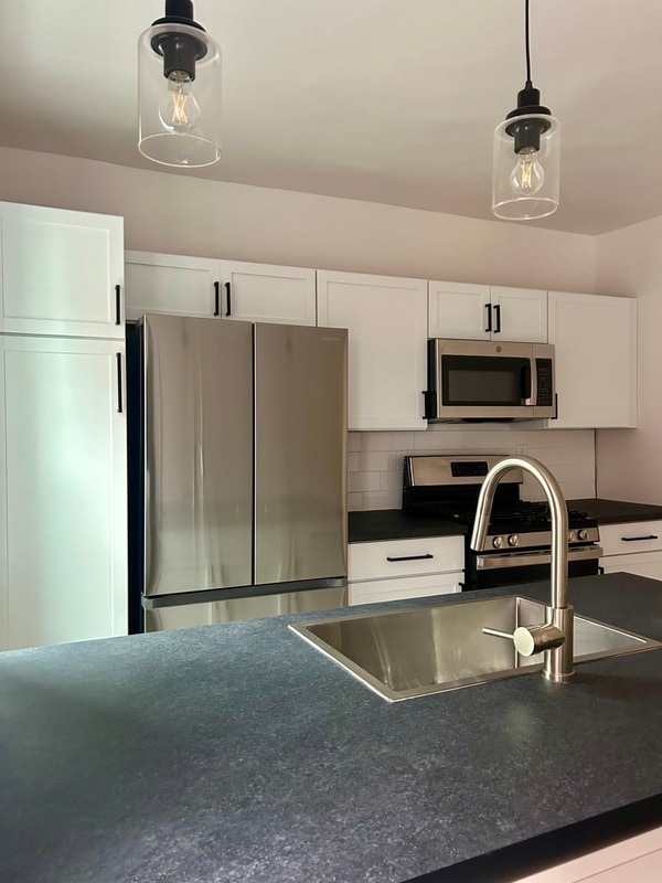 Foto principal - 4044 Geneva St