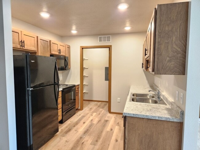 Interior Photo - HOME - FIELD APARTMENTS I