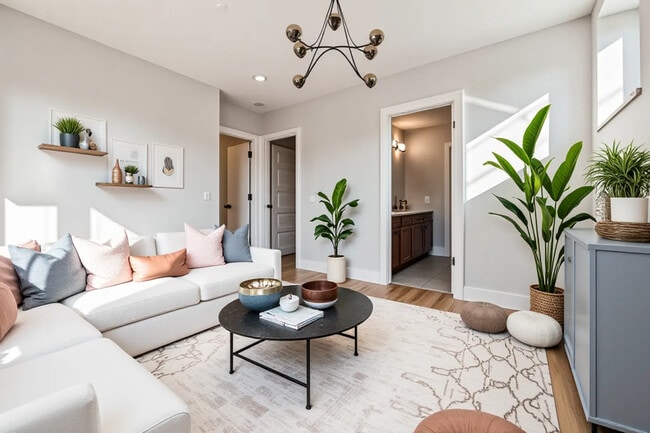 Building Photo - 3216 N Karlov Ave