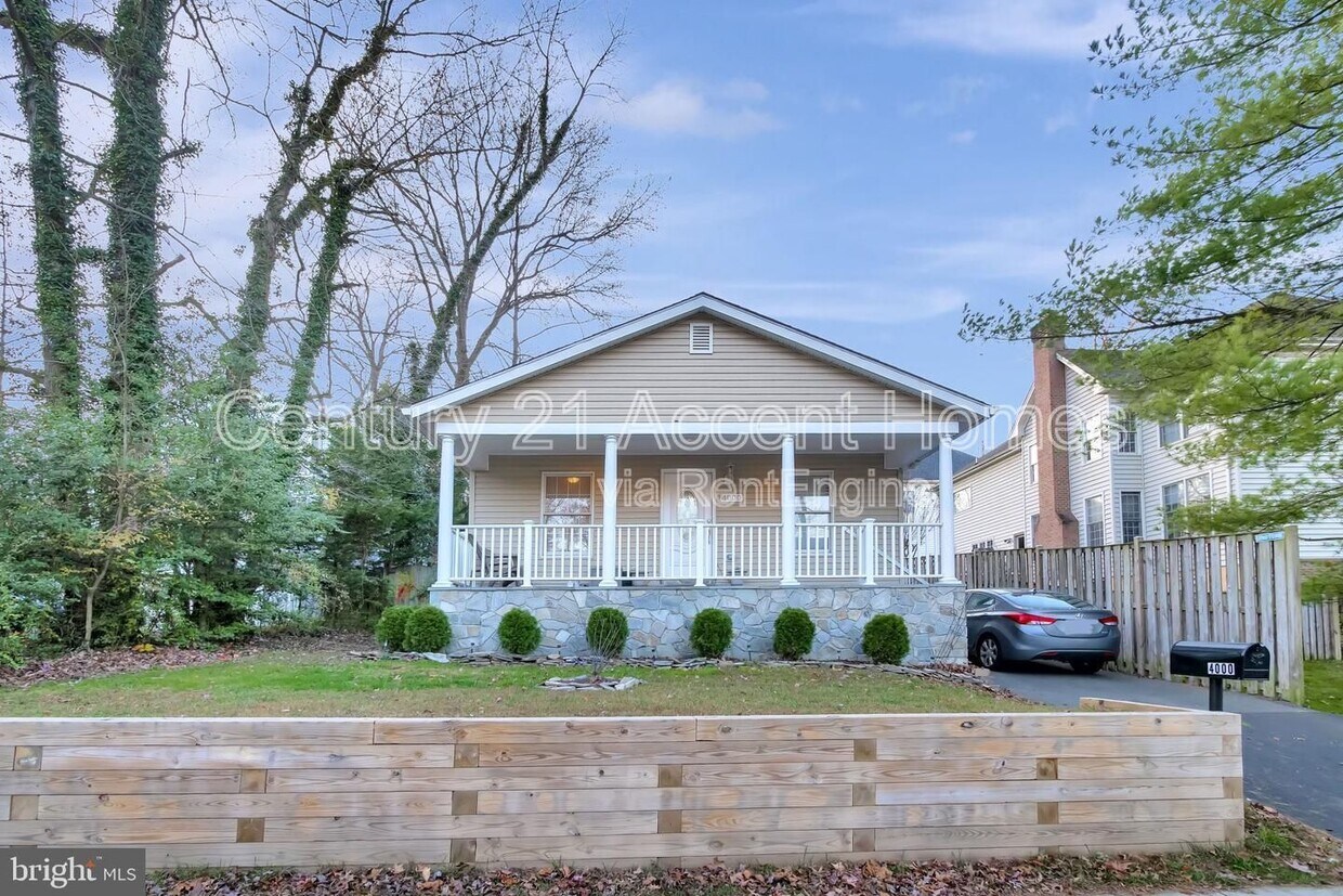 Primary Photo - 4000 Roberts Rd