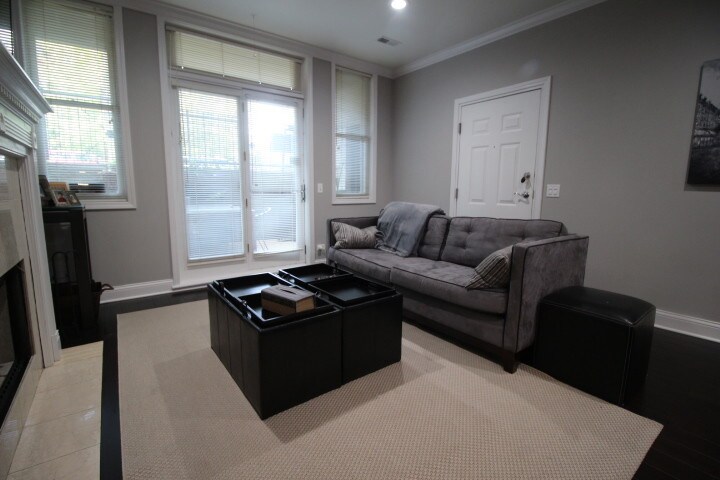 Foto principal - 5125 N Kenmore Ave