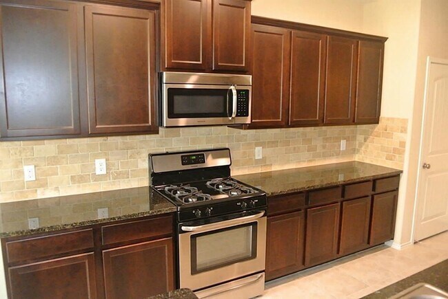 Building Photo - 1742 Parkside Shrs Ln