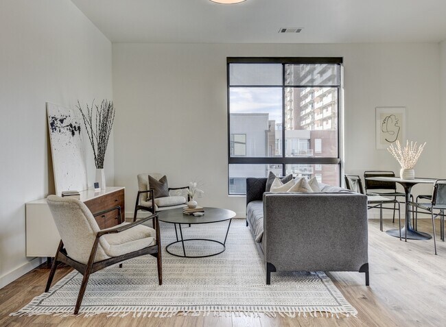 Foto del edificio - 1002 Division St