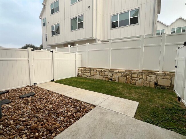 Building Photo - 11534 Pastini Cir