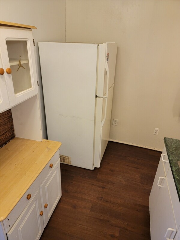 119 W Blaine St Unit 1CStudio, McAdoo, PA 18237 Room for Rent in