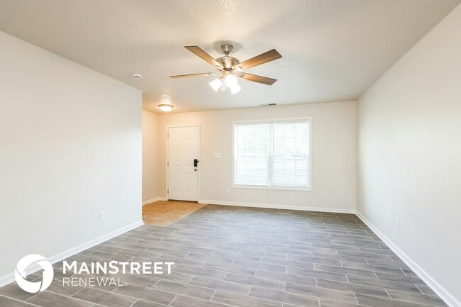 Building Photo - 8712 Chetwood Trace Dr