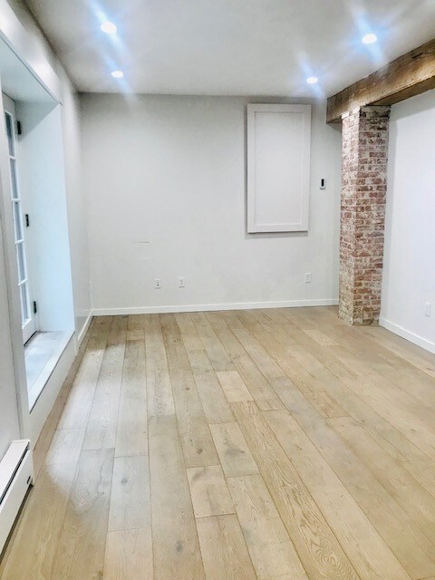 Living Area - 17 Weldon Rd