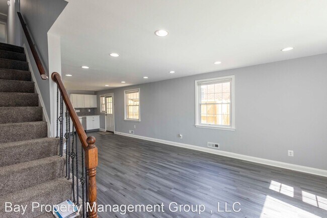 Foto del edificio - 5 br, 3.5 bath House - 1804 Weyburn Rd