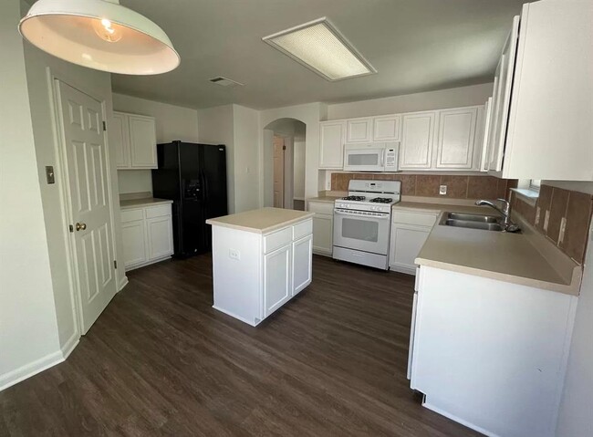 Building Photo - 224 San Felipe Dr