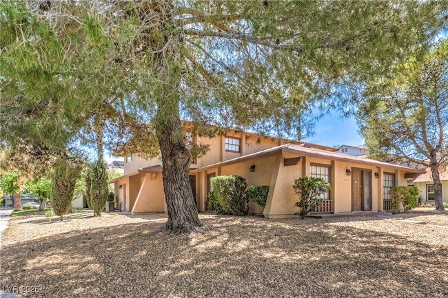 Building Photo - 1553 Dorothy Ave