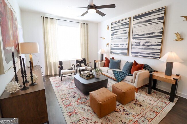 Building Photo - 305 Collins Industrial Way