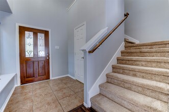 Building Photo - 47 Wickerdale Pl