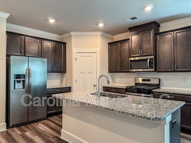 Building Photo - 312 Obsidian Ct