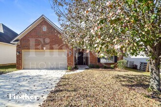 Building Photo - 2136 Parsons Dr