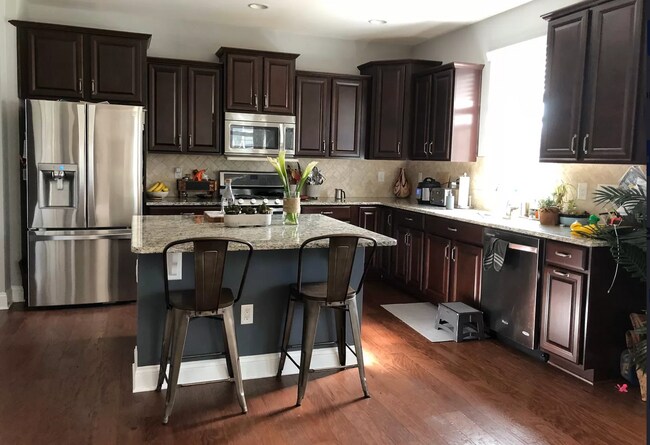 Foto del edificio - 112 Shadow Hawk Dr