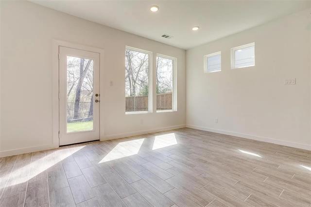 Building Photo - 4524 Hogan's Alley Dr