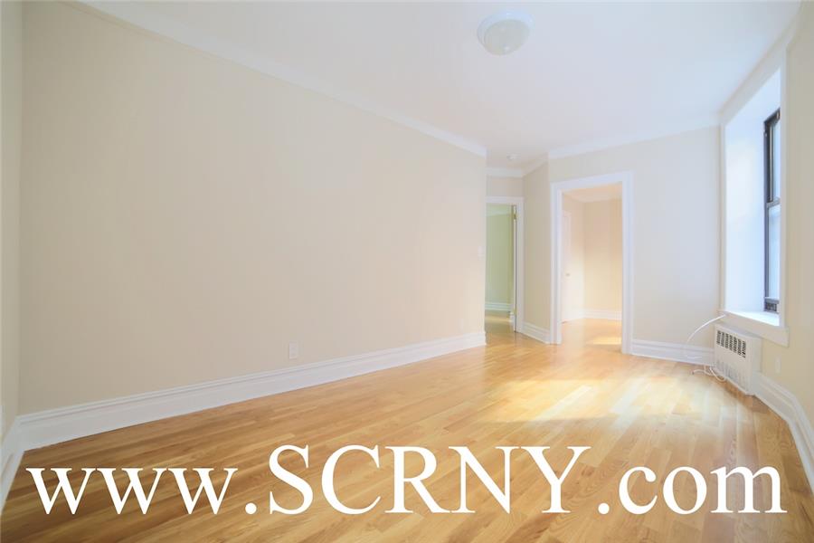 Primary Photo - 515 Seminary Row