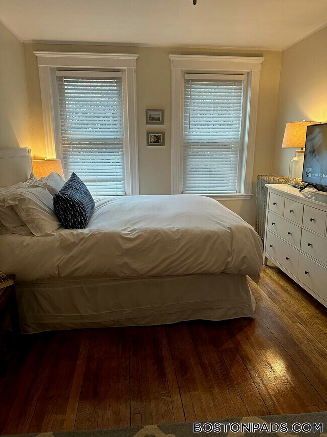 Foto del edificio - 110 Brainerd Rd