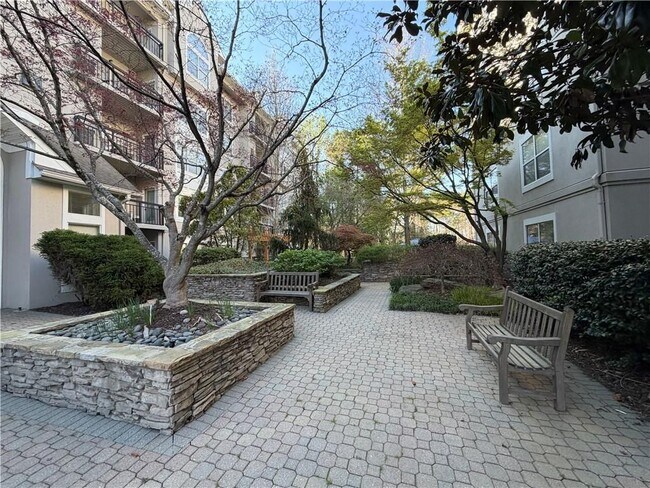 Foto del edificio - 2511 River Green Dr NW