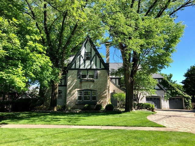 Primary Photo - 600 Stonegate Terrace