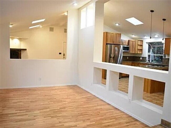 Foto del edificio - opportunity to rent