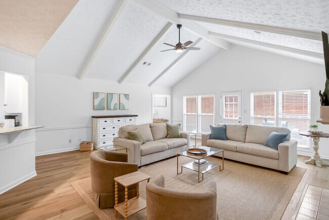 Foto del edificio - 6536 Monmouth Mews