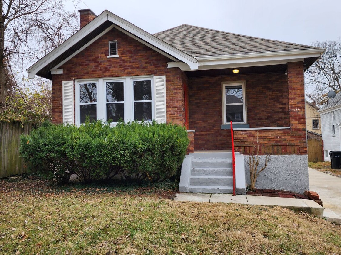 Primary Photo - Lovely Home in Kennedy Heights