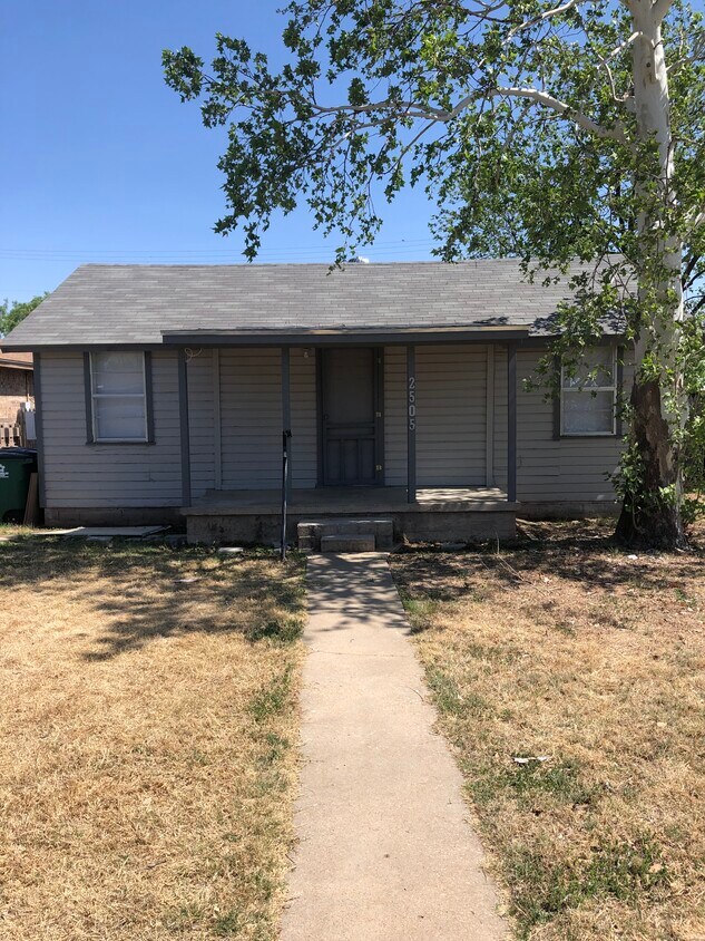 2505 Chestnut St, San Angelo, TX 76901 House Rental in San Angelo, TX