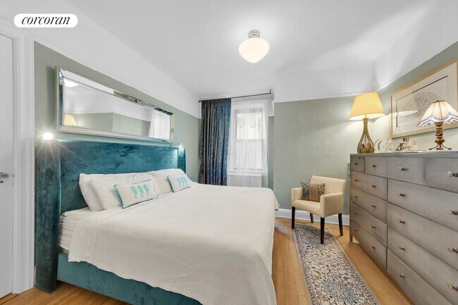 Foto del edificio - 325 Riverside Dr