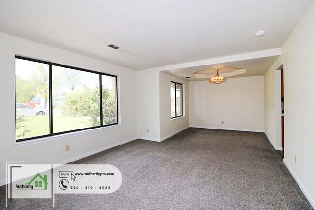 Foto del edificio - 2659 Howard Dr