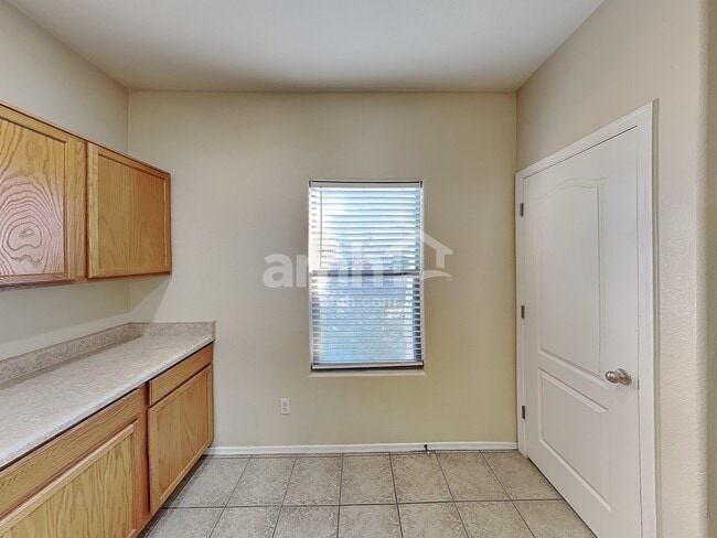 Building Photo - 17254 N 184th Dr