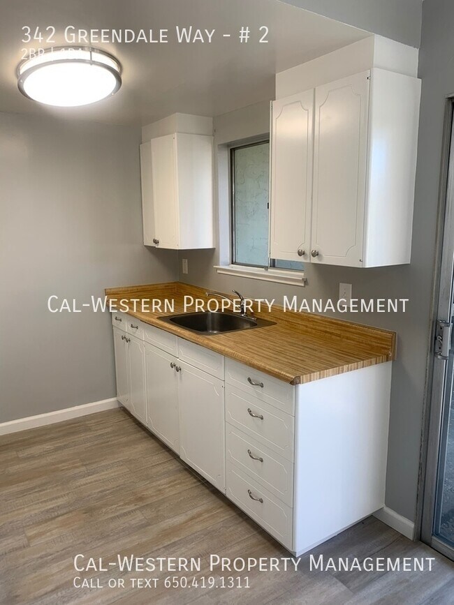 Foto del edificio - Nice Downstairs Apartment in Convenient Lo...