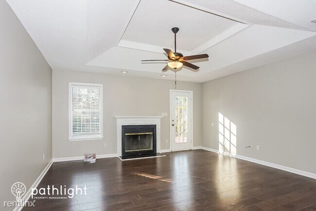 Foto del edificio - 3 br, 2 bath House - 335 Patton Court UNIT