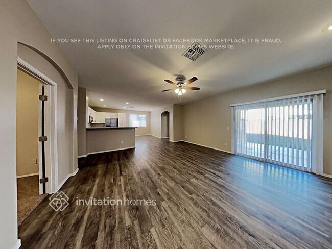 Building Photo - 12552 W Estero Ln